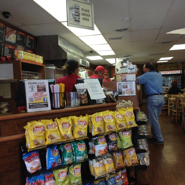 Photo taken at Pomperdale - A New York Deli by alanEATS on 5/1/2013