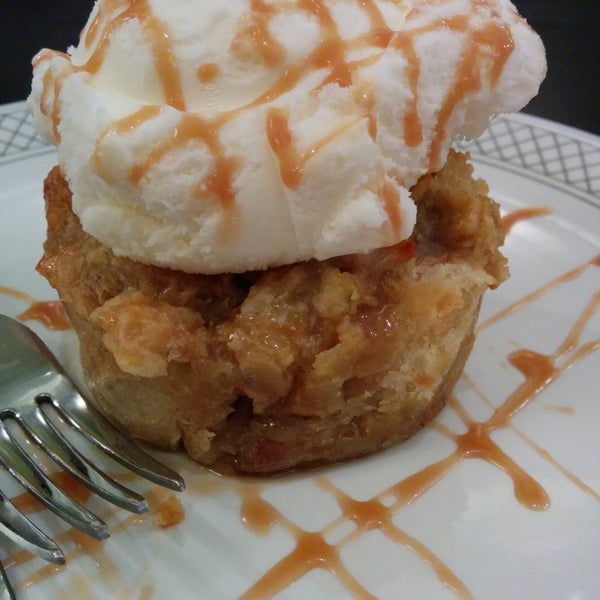 Pro tip: let the ice cream melt a bit before you dig in to that bread pudding.