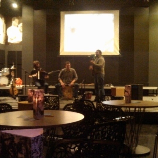 Turner Jazz Center Drake 4 tips