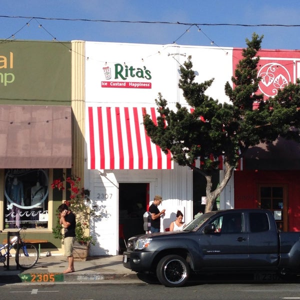 Das Foto wurde bei Rita&#39;s of Santa Monica von Jordan F. am 8/13/2013 aufgenommen