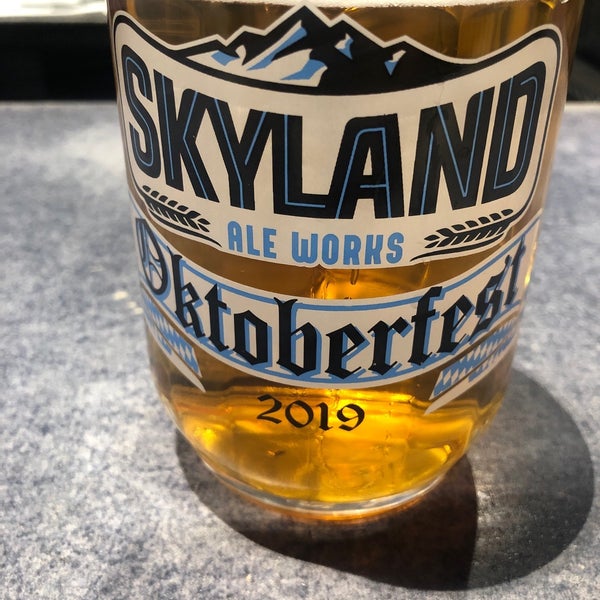 10/13/2019 tarihinde Mike R.ziyaretçi tarafından Skyland Ale Works'de çekilen fotoğraf