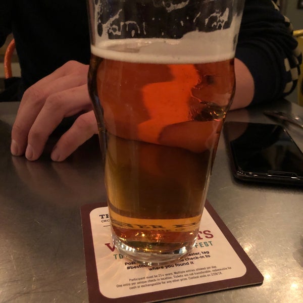 2/24/2019에 Mike R.님이 Knotty Brewing Co.에서 찍은 사진
