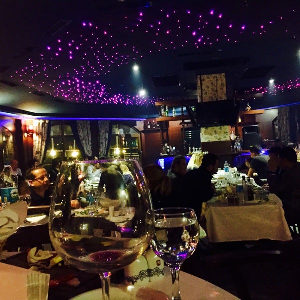 2/21/2015 tarihinde Kadir ÖZHANziyaretçi tarafından Saki Restaurant'de çekilen fotoğraf