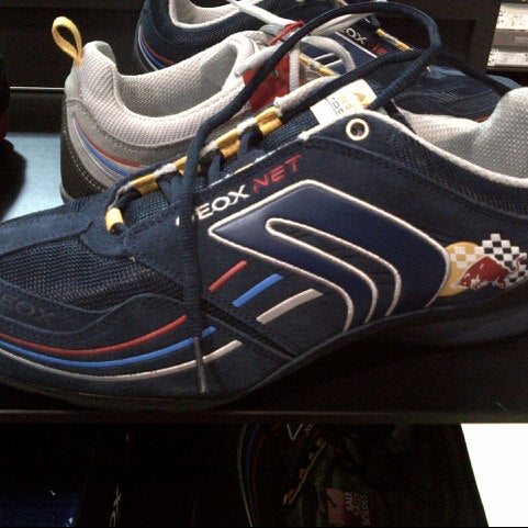 Geox Shoe Store
