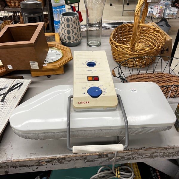 South Hill Goodwill Puyallup, WA