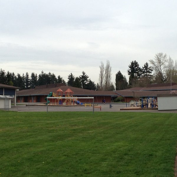 Larchmont Elementary School Elementary School in South End