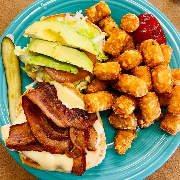 Mr. Doug's Family Restaurant Diner in Yelm