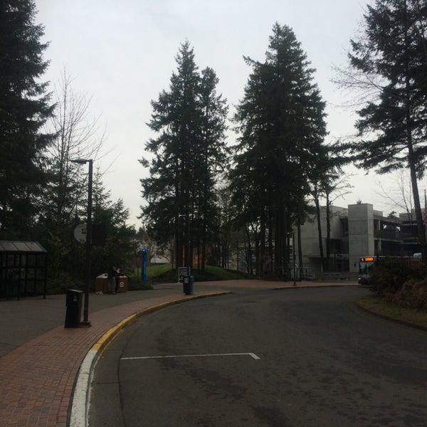 Foto diambil di The Evergreen State College oleh Melissa ♡︎ pada 1/27/2014