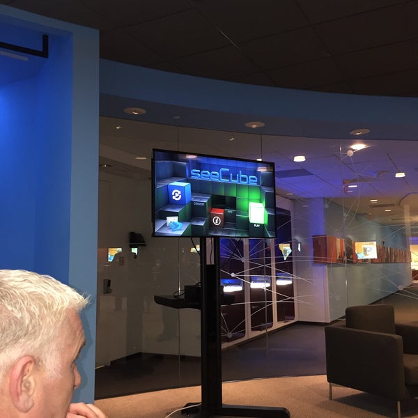 AT&T (Now Closed) - 7 tips