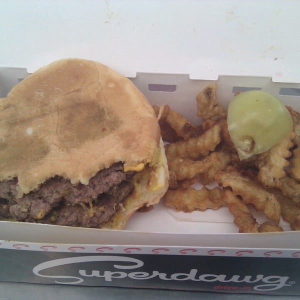 Photo taken at Superdawg Drive-In by Daria M. on 6/16/2013