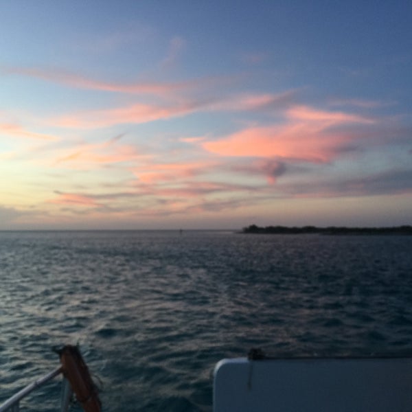 9/7/2015 tarihinde Kristen R.ziyaretçi tarafından Blue Haven Resort &amp; Marina'de çekilen fotoğraf