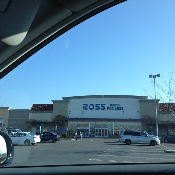 Ross top stockton hours