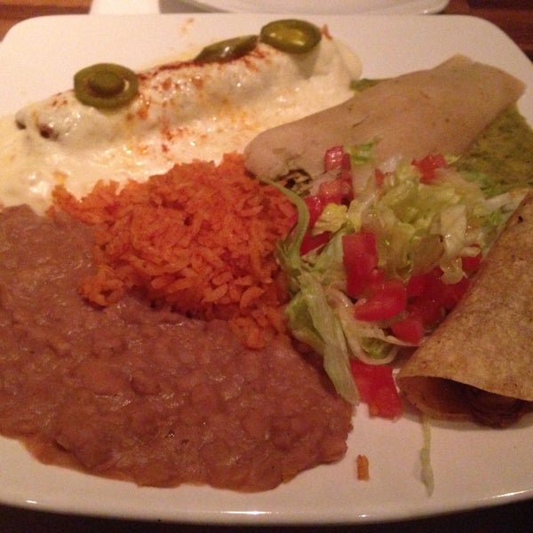 Photo taken at Lalo&#39;s Fine Mexican Cuisine by ᴡ T. on 1/27/2016