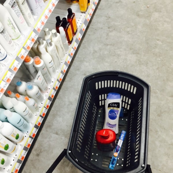 Walgreens Malden Center 6 tips from 566 visitors