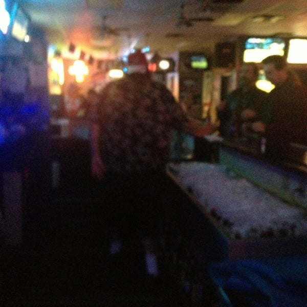 Swizzle Stick Cocktail Lounge 3 tips from 102 visitors