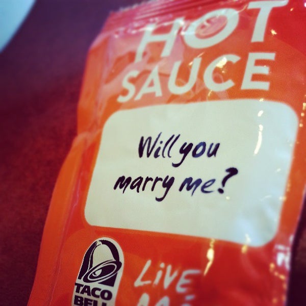 Taco Bell 716 E Yakima Ave