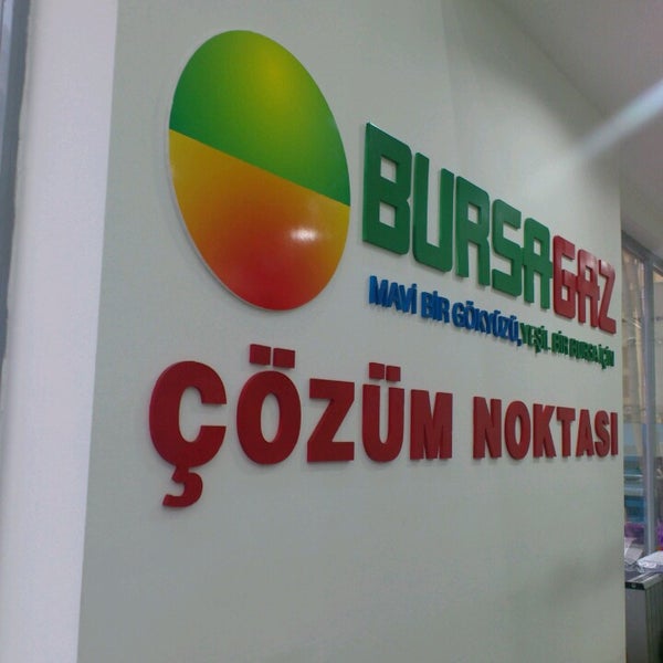 Photo prise au Bursagaz Müşteri Hizmetleri Müdürlüğü par Erdem Y. le3/28/2013