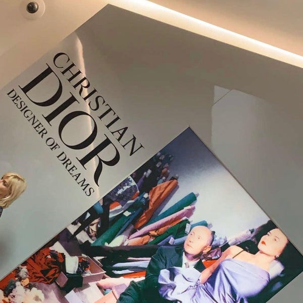 Кинотеатр винг. Москино сатурн зал 2. Каро 13 кунцево. Кинотеатр винг. Кинотеатр винг.