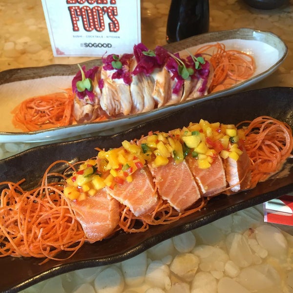 Photo taken at Lucky Foo&#39;s Sushi Cocktails &amp; Kitchen by Michael F. on 7/15/2015