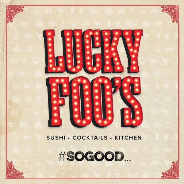 Foto tomada en Lucky Foo&#39;s Sushi Cocktails &amp; Kitchen  por Michael F. el 7/7/2015