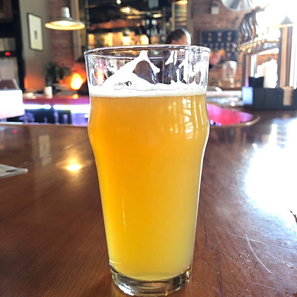 4/16/2018 tarihinde Michael L.ziyaretçi tarafından Lexington Avenue Brewery'de çekilen fotoğraf