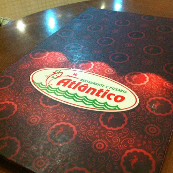 Foto tirada no(a) Restaurante e Pizzaria Atlântico por Pedro P. em 6/30/2013