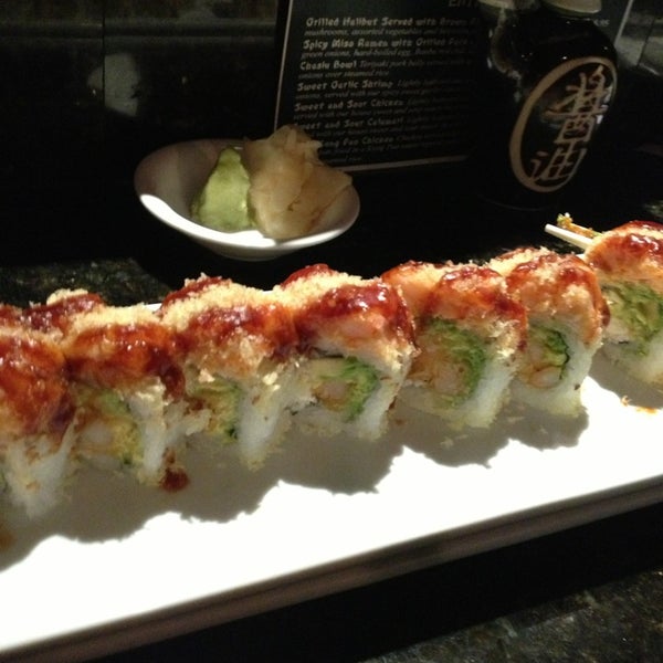 Foto diambil di Banbu Sushi Bar &amp; Grill oleh Nicole K. pada 2/18/2013