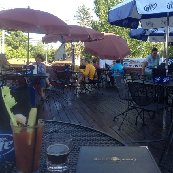 7/31/2013 tarihinde Barb S.ziyaretçi tarafından Blackwoods Bar &amp; Grill'de çekilen fotoğraf