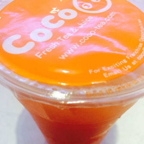 Photo taken at CoCo Fresh Tea &amp; Juice by J L. on 5/3/2014