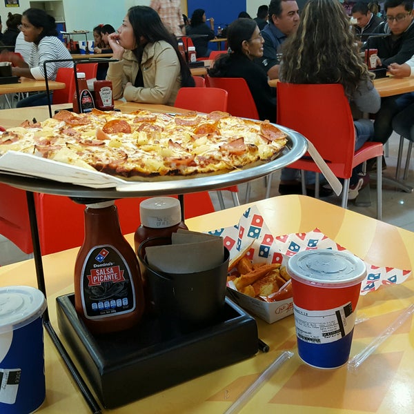 Domino's Pizza Pizzeria