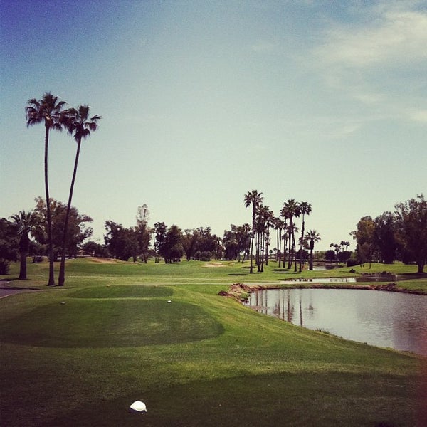 รูปภาพถ่ายที่ McCormick Ranch Golf Club โดย Jordan A. เมื่อ 4/6/2013