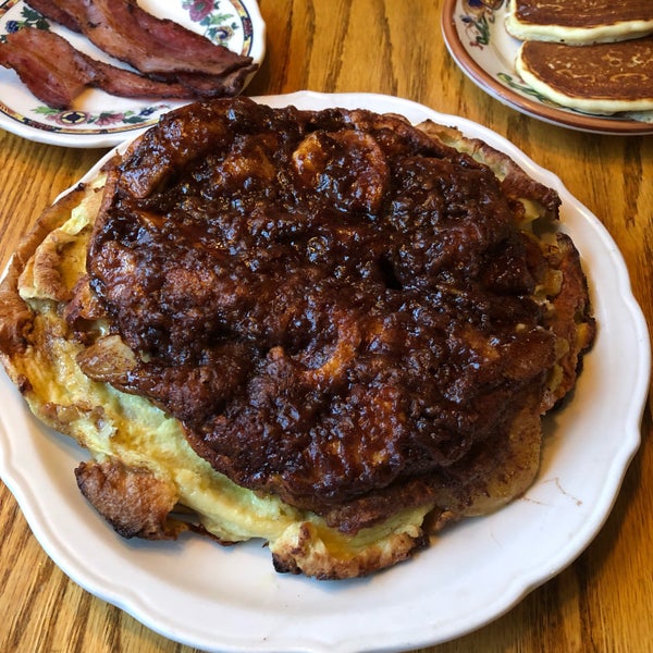 Oak Table Cafe American Restaurant in Sequim