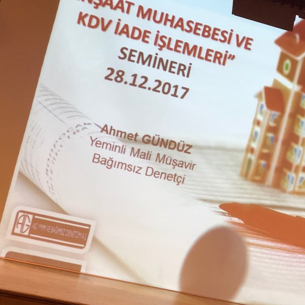 รูปภาพถ่ายที่ Cem Karaca Kültür Merkezi โดย Alican C. เมื่อ 12/28/2017