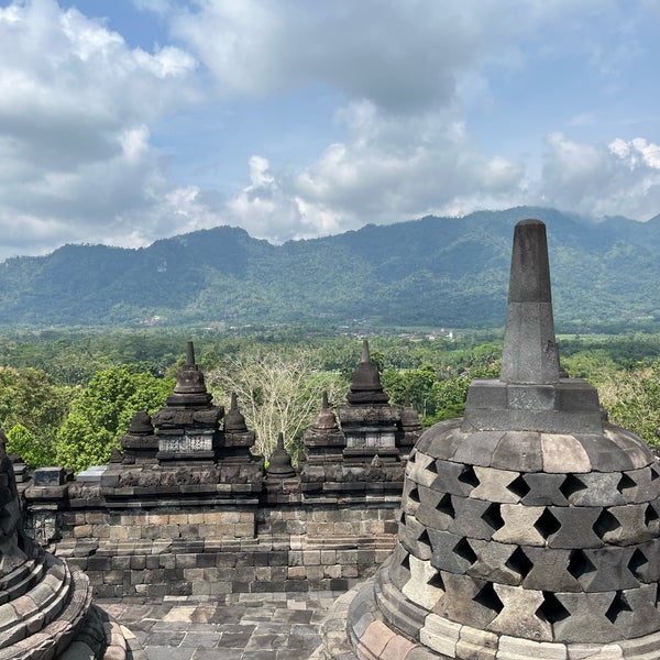 5/6/2023 tarihinde Yuma K.ziyaretçi tarafından Candi Borobudur (Borobudur Temple)'de çekilen fotoğraf