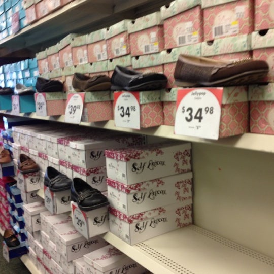 Shoe carnival us 31 clearance