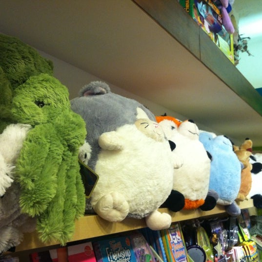 toy and gift emporium