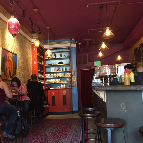 4/10/2019 tarihinde pipituziyaretçi tarafından Calabash Teahouse &amp; Cafe'de çekilen fotoğraf