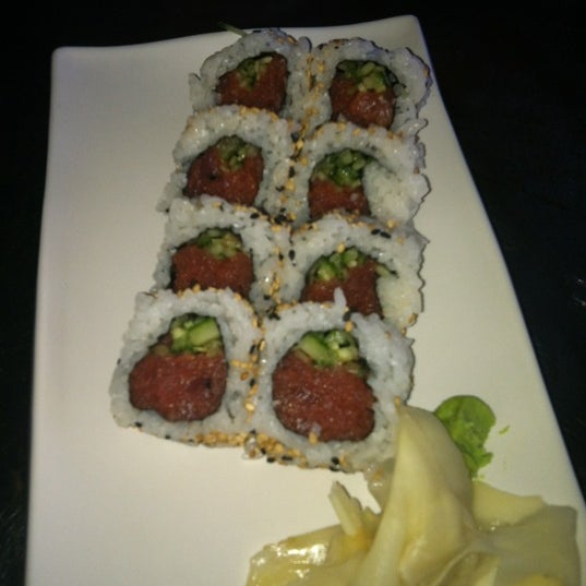 Photo taken at Pearl Sushi Lounge &amp; Bomber Bar by Kel T. on 11/4/2012