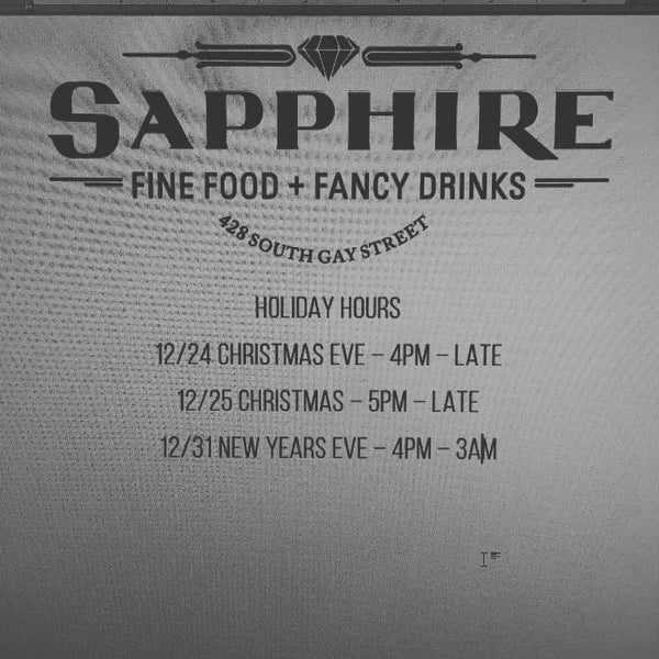 12/21/2016에 Aaron T.님이 Sapphire Fine Food and Fancy Drinks에서 찍은 사진