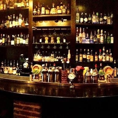 8/24/2013에 Giorgos S.님이 Jolie Môme - Cocktail Bar &amp; Fun에서 찍은 사진