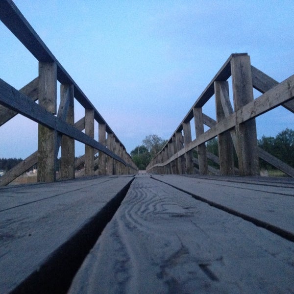 Бумовский мост приозерск