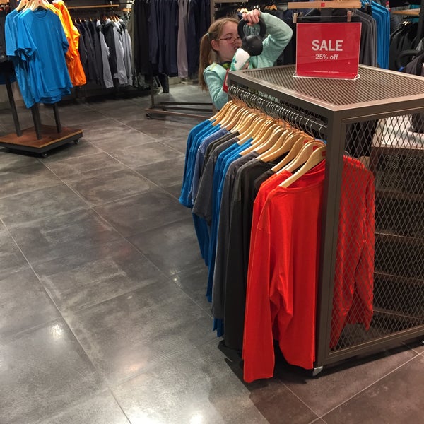 north face opry mills