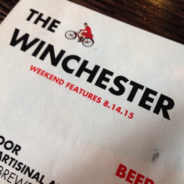 Foto tirada no(a) The Winchester por Tim L. em 8/14/2015