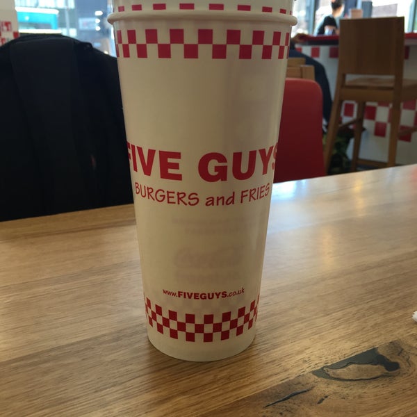 Photo taken at Five Guys by Fahadmmh ع. on 4/23/2016