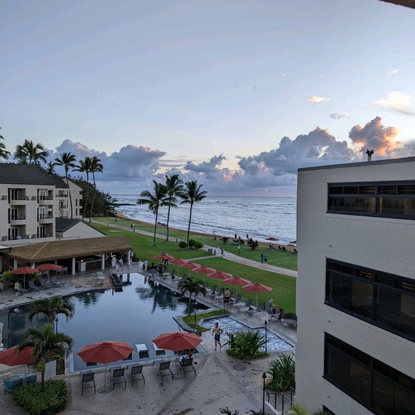 รูปภาพถ่ายที่ Sheraton Kauai Coconut Beach Resort โดย Mark O. เมื่อ 2/15/2022