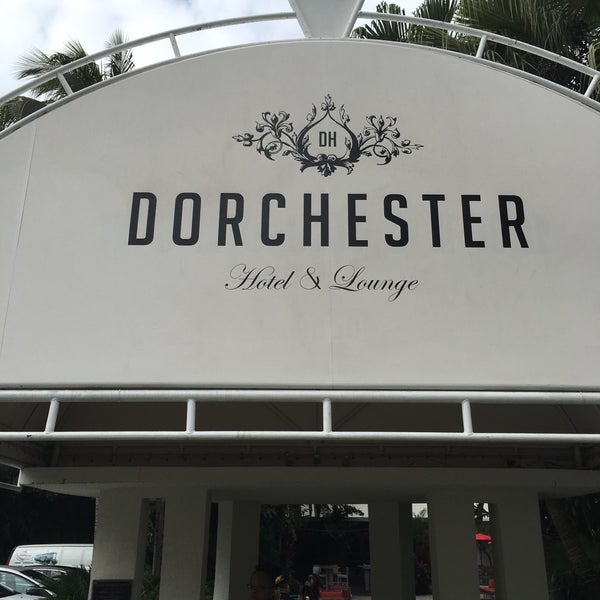 Photo prise au Dorchester Hotel par Throy C. le1/25/2016