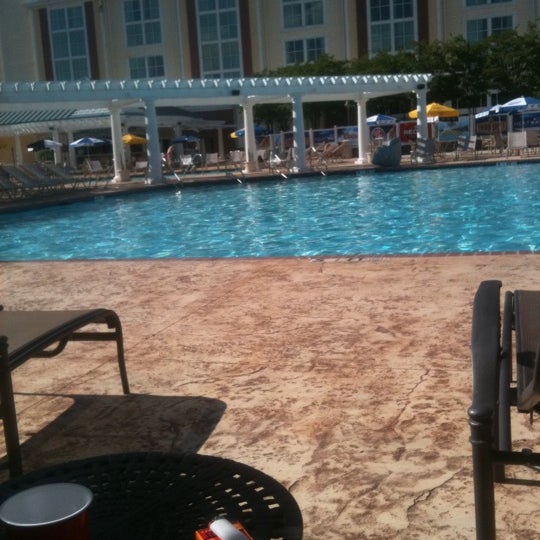 Harrah's Heat Wave Pool Party (Now Closed) Hotel Pool in Tunica
