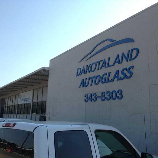 Dakotaland Autoglass 1565 Samco Rd