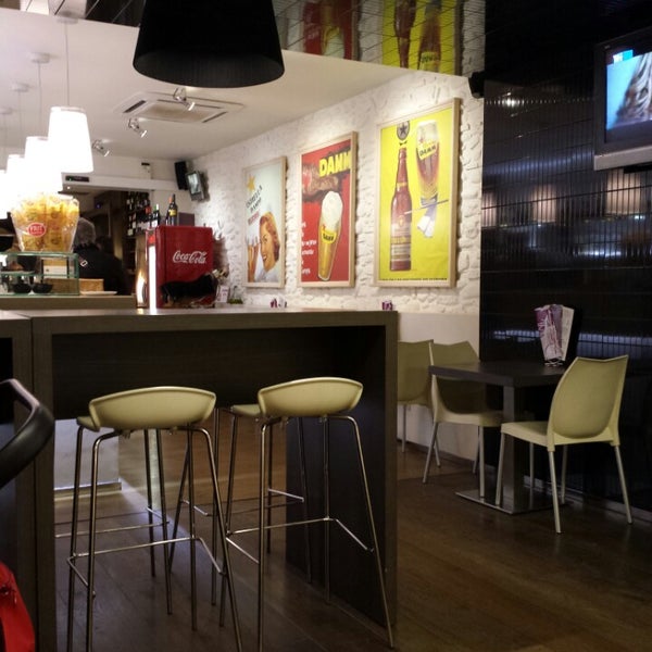 รูปภาพถ่ายที่ Restaurant XIC โดย Ikle เมื่อ 2/17/2014