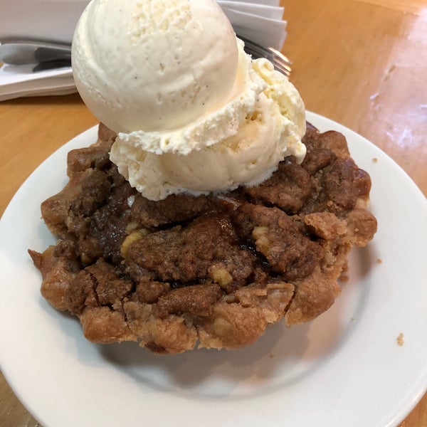 Photo taken at Little Pie Company by Benjamin M. on 7/20/2019